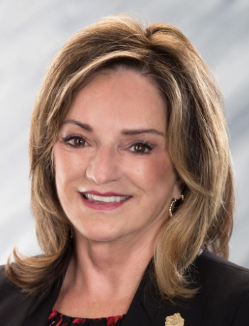 Lou Anne Bynum